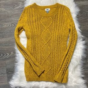 Old Navy cable knit sweater